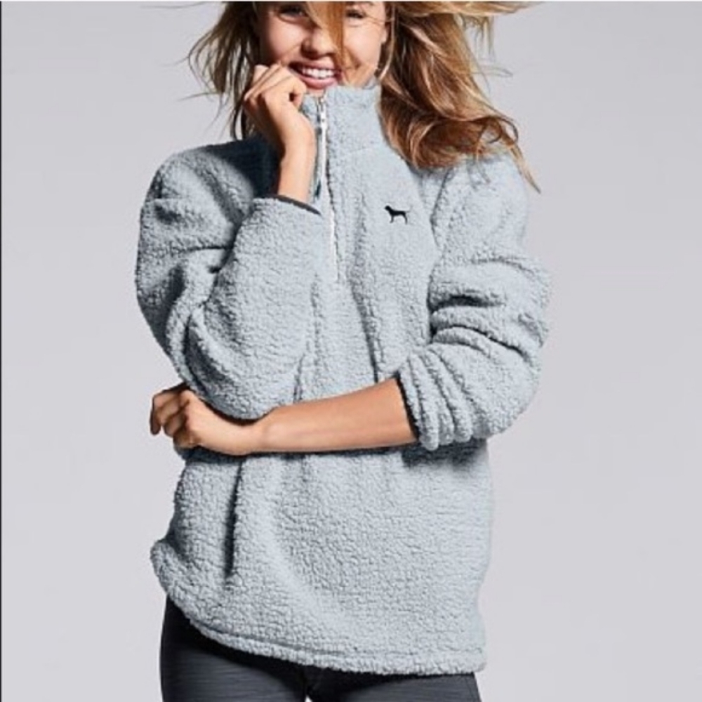 🍵Pink Victoria's Secret Mint Sherpa Pullover